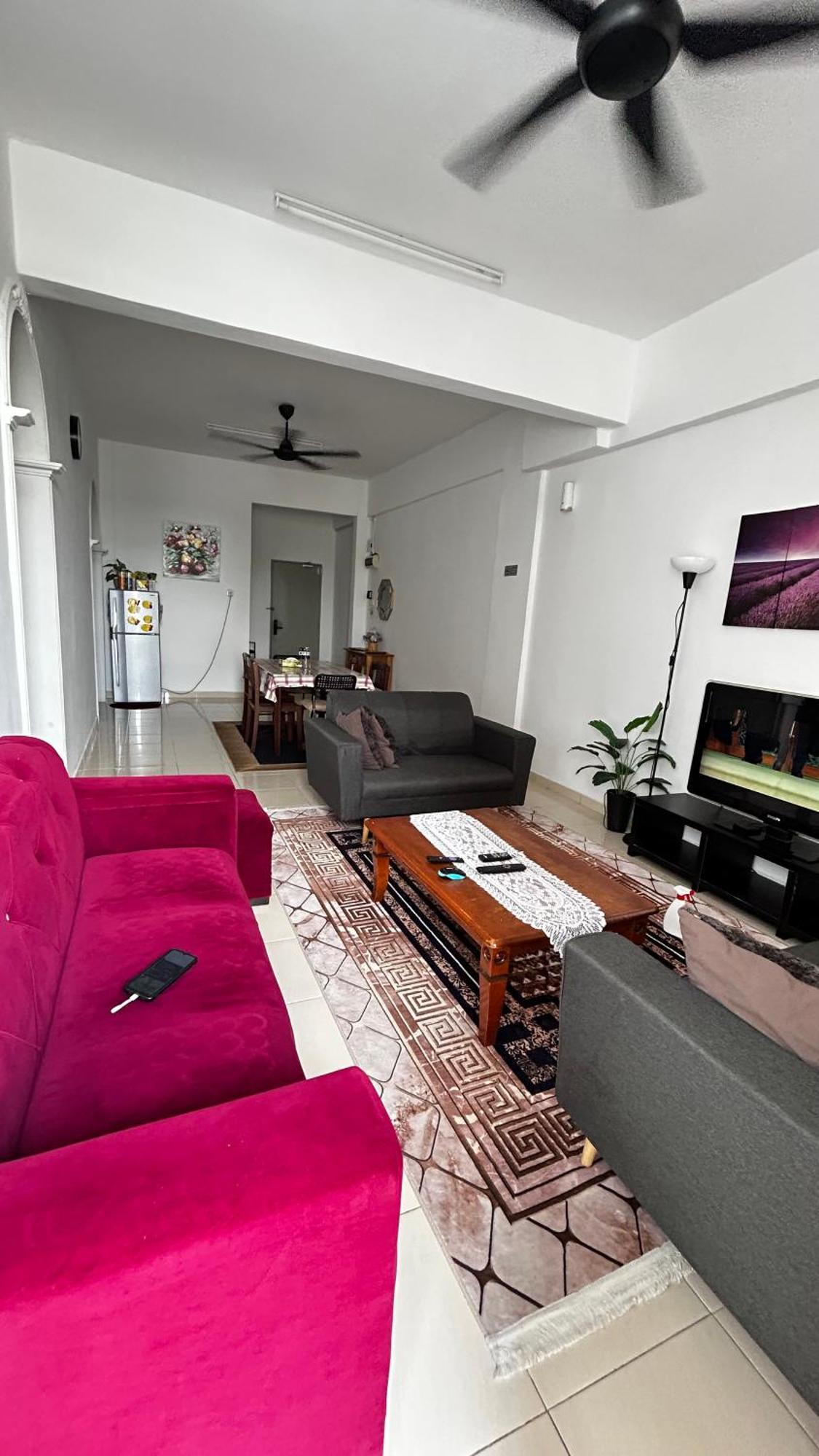 D'Zara Homestay سيبانغ المظهر الخارجي الصورة